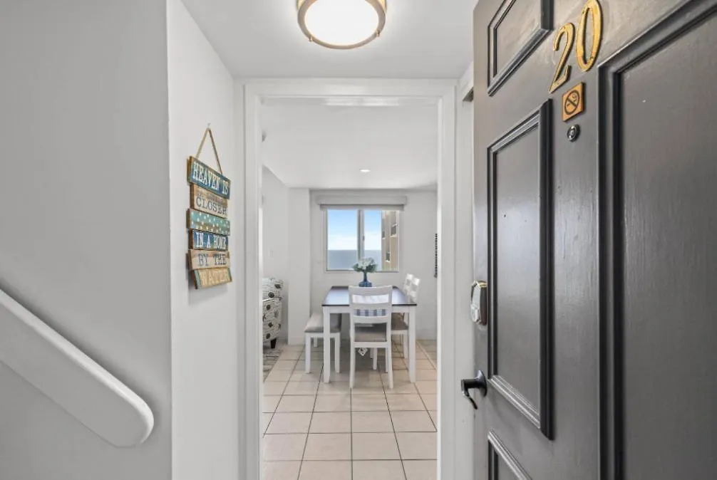 The Penthouse At Pinnacle Port #20 Panama City Beach 0*,  United States
